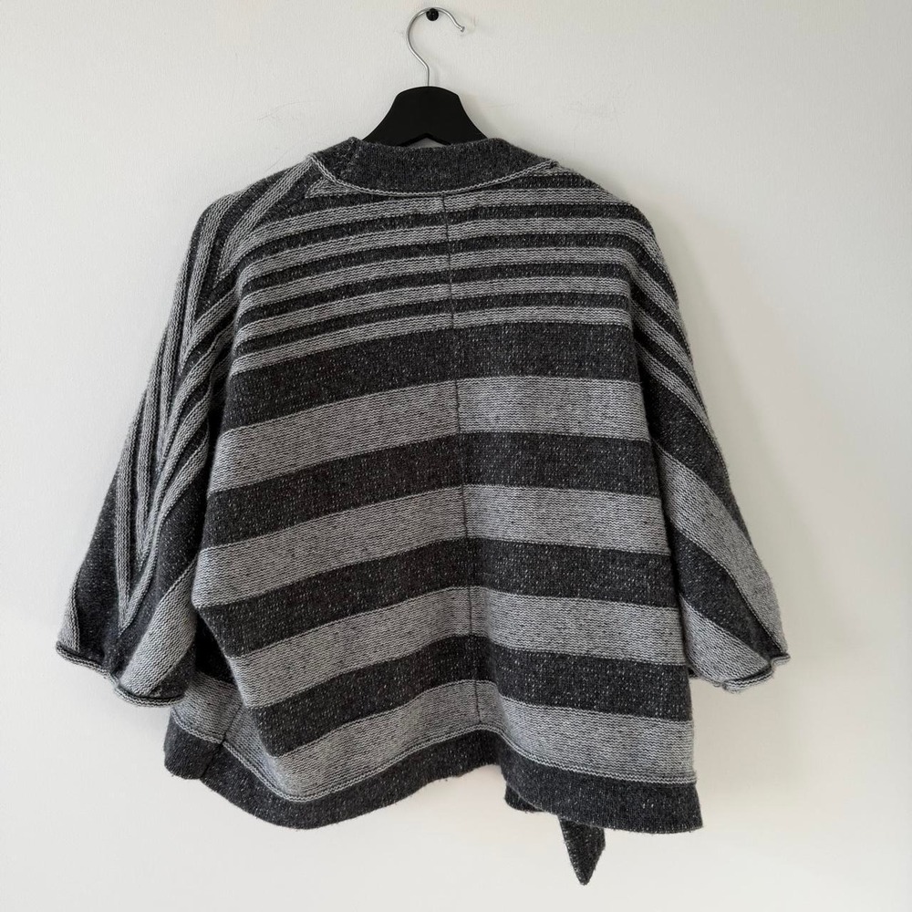 Loft Poncho Cardigan Wrap Black Grey Womens M Boho Cozy Chic - Picture 5 of 7